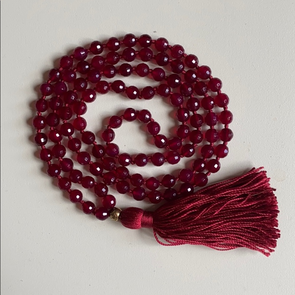 Satya Jewelry Lotus Fuchsia Agate Mala